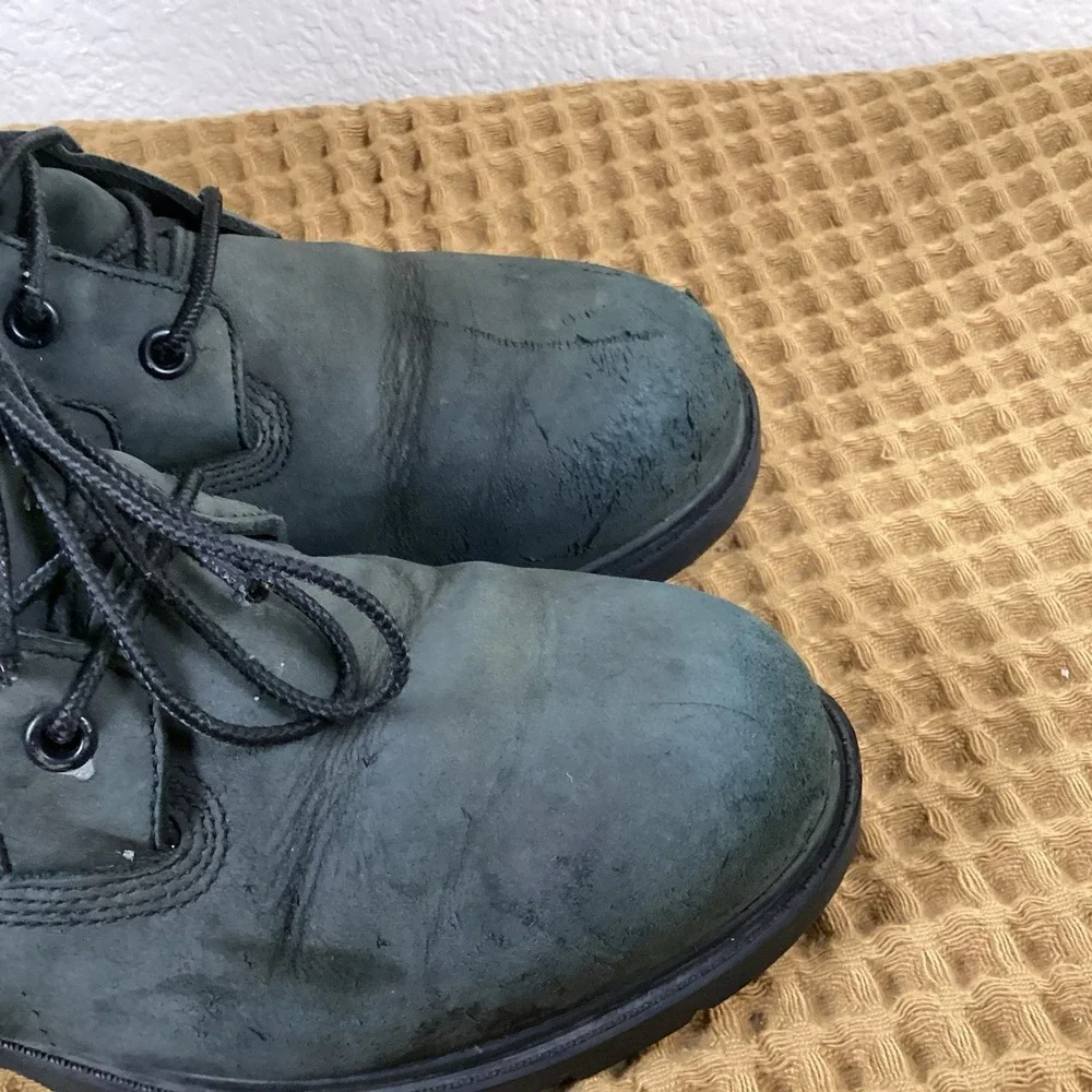 Timberland A3525 Women's Sz 9 Premium 6-Inch Waterproof Boot in Black Nubuck